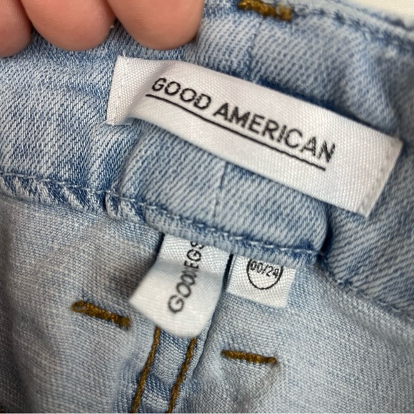 GOOD AMERICAN Good Legs Light Wash Crop Jeans size 24 - Picture 7 of 8